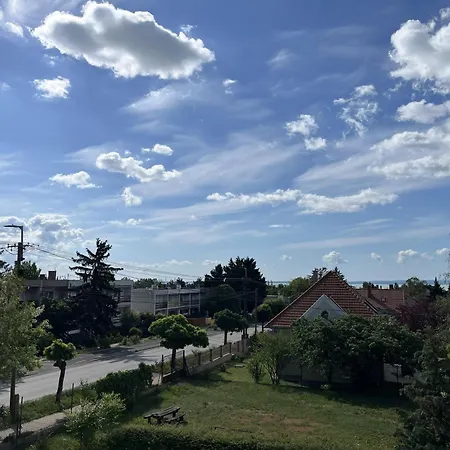 Apartment Horvath 2 *